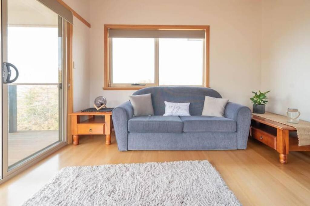 Private 2 Bedroom Cabin Retreat Legana Εξωτερικό φωτογραφία